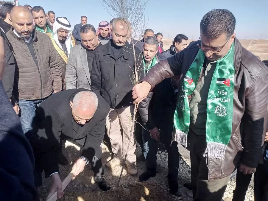 مدار الساعة,أخبار الأردن,اخبار الاردن,وزير الزراعة,الملك عبدالله الثاني,الديوان الملكي الهاشمي,يوم الشجرة,اليوبيل الفضي