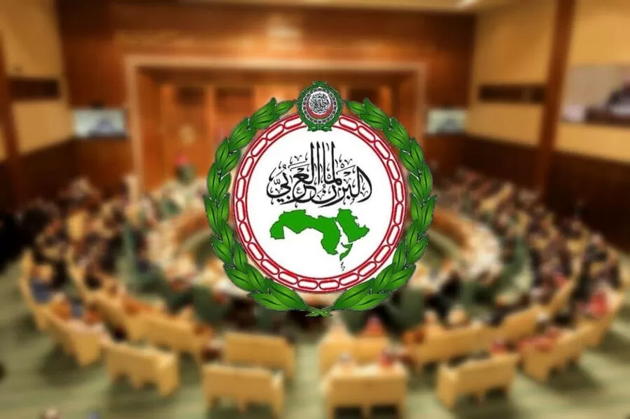 مدار الساعة,أخبار ثقافية,وسائل التواصل الاجتماعي