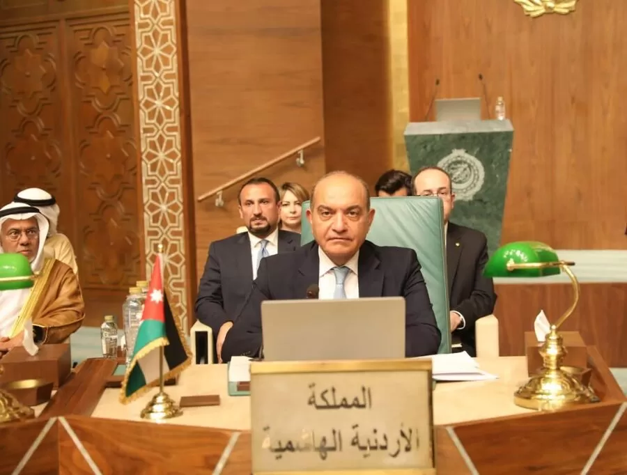 مدار الساعة,أخبار عربية ودولية,نائب رئيس الوزراء,وزير الخارجية وشؤون المغتربين,الملك عبدالله الثاني,رئيس الوزراء,الحسين بن عبدالله الثاني,ولي العهد,الإنزالات الجوية,القوات المسلحة الأردنية,القوات المسلحة,قطاع غزة,أونروا,الضفة الغربية,جامعة الدول العربية,الجيش العربي