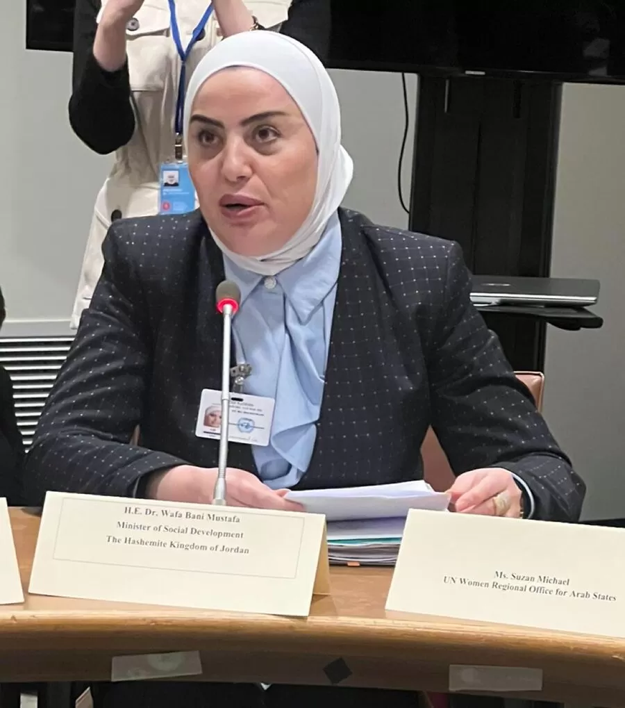 مدار الساعة,أخبار الأردن,اخبار الاردن,وزيرة التنمية الاجتماعية,الإنزالات الجوية,وزارة التنمية الاجتماعية,صندوق التنمية والتشغيل,التنمية الاجتماعية,الأمم المتحدة,قطاع غزة,أونروا,الضفة الغربية