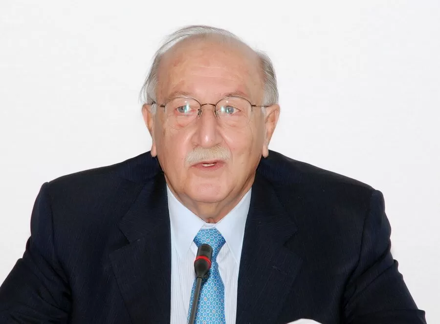 مدار الساعة,مناسبات أردنية,رئيس الوزراء,الحسين بن طلال,الملك عبد الله الثاني,رئاسة الوزراء,جامعة اليرموك,خدمة العلم