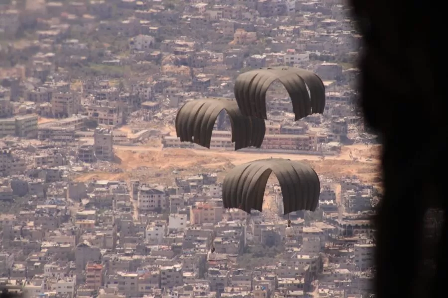 مدار الساعة,أخبار الأردن,اخبار الاردن,القوات المسلحة الأردنية,المملكة الأردنية الهاشمية,الإنزالات الجوية,القوات المسلحة,قطاع غزة,جمهورية مصر العربية,الإمارات العربية المتحدة,الجيش العربي,سلاح الجو الملكي