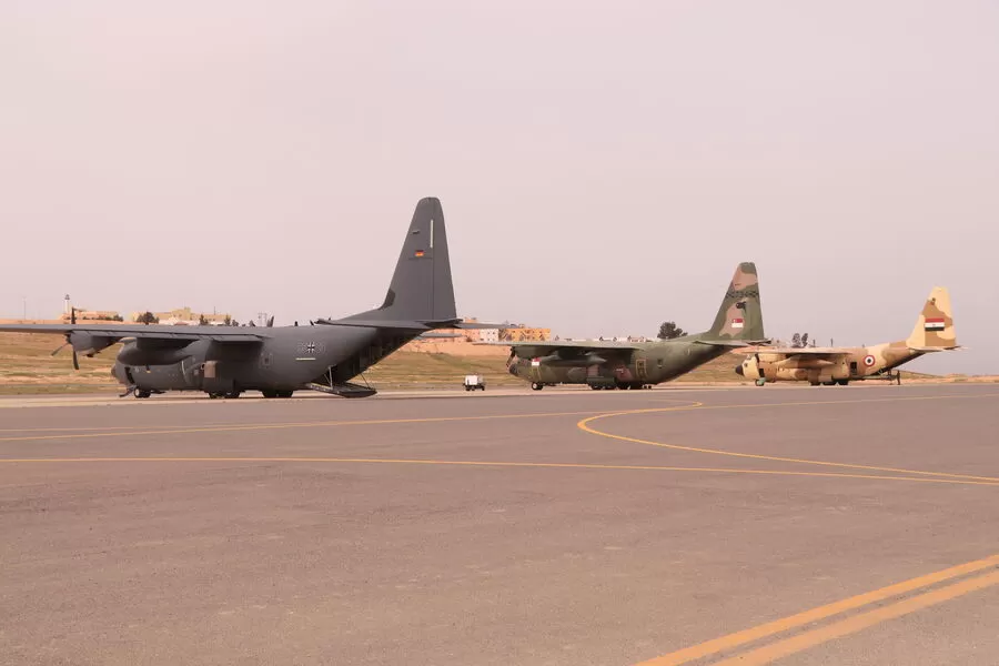 مدار الساعة,أخبار الأردن,اخبار الاردن,القوات المسلحة الأردنية,المملكة الأردنية الهاشمية,الإنزالات الجوية,القوات المسلحة,قطاع غزة,جمهورية مصر العربية,الإمارات العربية المتحدة,الجيش العربي