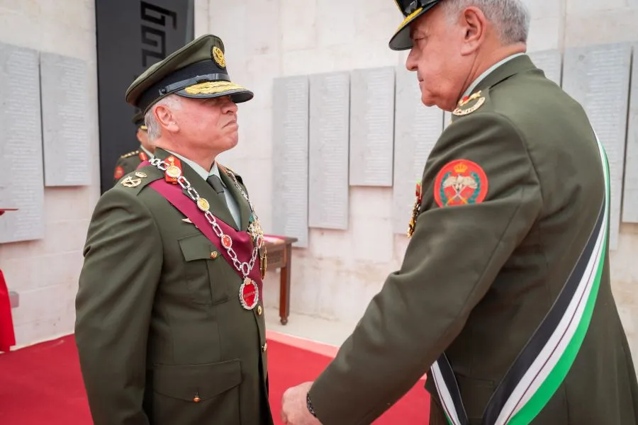 مدار الساعة,أخبار الأردن,اخبار الاردن,الملك عبدالله الثاني,الحسين بن عبدالله الثاني,ولي العهد,هيئة الأركان المشتركة,الأمير فيصل بن الحسين,رئيس الوزراء,القوات المسلحة الأردنية,مديرية الأمن العام,دائرة المخابرات العامة,الأمن العام,اليوبيل الفضي,الثورة العربية الكبرى,يوم الجيش,القوات المسلحة,الجيش العربي,القيادة العامة للقوات المسلحة