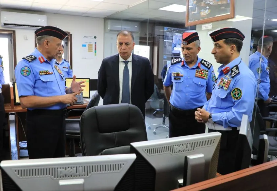مدار الساعة,أخبار الأردن,اخبار الاردن,وزير الداخلية,مازن الفراية,مديرية الأمن العام,الأمن العام,إدارة السير,مديرية الإعلام والشرطة المجتمعية