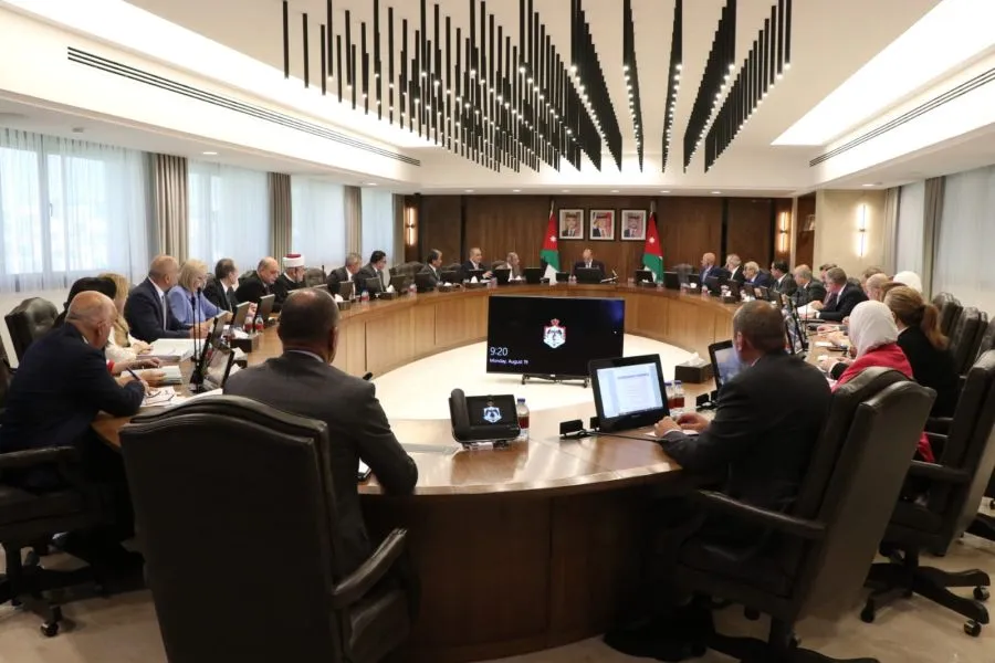 مدار الساعة,أخبار الأردن,اخبار الاردن,رئيس الوزراء,وزارة العمل,ديوان التشريع والرأي,الضمان الاجتماعي,سلطة منطقة العقبة الاقتصادية الخاصة,جامعة اليرموك