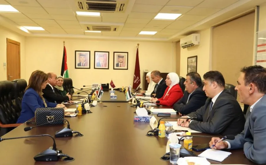 مدار الساعة,أخبار اقتصادية,وزيرة النقل,وسام التهتموني,وزير النقل,جسر الملك الحسين,وزارة النقل,هيئة تنظيم النقل البري,الأرصاد الجوية