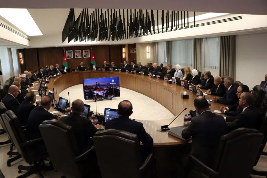 مدار الساعة,أخبار الأردن,اخبار الاردن,الدكتور جعفر حسان,وزير الاتصال الحكومي,محمد المومني,رئيس الوزراء