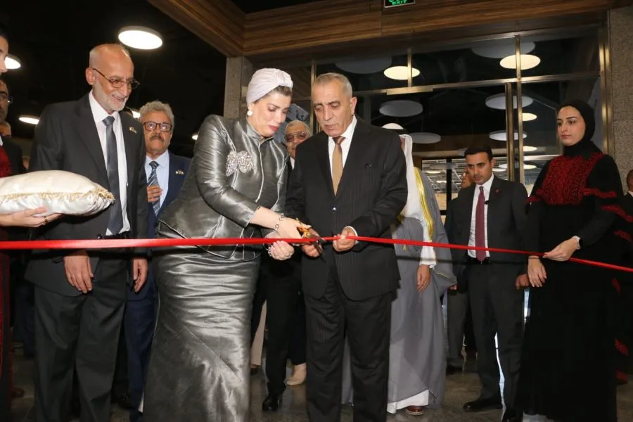 مدار الساعة,أخبار ثقافية,وزير الثقافة,مصطفى الرواشدة,وزيرة الثقافة,الملك عبد الله الثاني,ولي العهد,القوات المسلحة الأردنية,الحسين بن عبدالله الثاني,المملكة الأردنية الهاشمية,وزارة الثقافة,أمانة عمان الكبرى,دائرة المكتبة الوطنية,اليوبيل الفضي,القوات المسلحة,سلطنة عمان,الجيش العربي