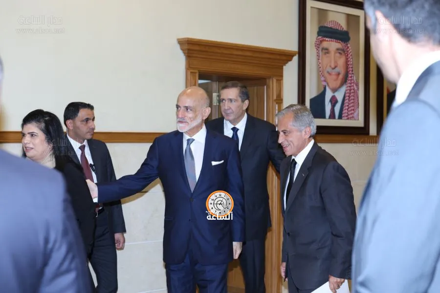 مدار الساعة,أخبار الأردن,اخبار الاردن,جعفر حسان,الدكتور جعفر حسان,رئيس الوزراء,الأمير طلال بن محمد,جعفر حسان,سمير الرفاعي و عبدالكريم الكباريتي,سمير الرفاعي و عبدالله النسور,جمال الرقاد,سالم الخزاعلة,خير ابو صعيليك,خالد البكار