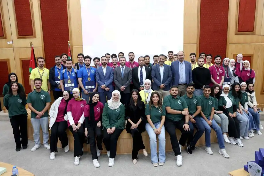 مدار الساعة,أخبار الجامعات الأردنية,الملك عبد الله الثاني,الملكة رانيا العبد الله,بطولة غرب آسيا,كورونا,الاتحاد الأوروبي,هيئة الأركان المشتركة,الأمير الحسين بن عبد الله الثاني,الملك عبدالله الثاني,ولي العهد,رئيس الوزراء,الملك الحسين بن طلال,المملكة الأردنية الهاشمية,وزارة الاقتصاد الرقمي والريادة,وزارة التعليم العالي والبحث العلمي,وزارة الاقتصاد الرقمي,وزارة التعليم العالي,الجامعة الأردنية,اللجنة الدولية للصليب الأحمر,اليوبيل الفضي,الإمارات العربية المتحدة,المنتخب الوطني,جمهورية مصر العربية,الذكاء الاصطناعي,التنمية المستدامة,جائزة الجامعة الرسمية المتميزة