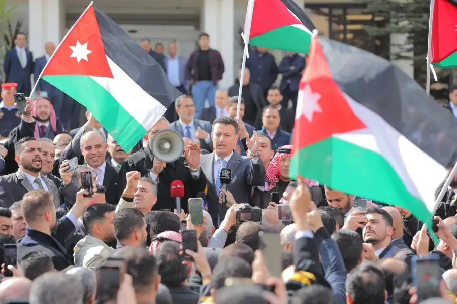 مدار الساعة,أخبار الأردن,اخبار الاردن,الملك عبدالله الثاني,الحسين بن عبدالله الثاني,ولي العهد,الملك الحسين بن طلال,مجلس النواب,غرفة صناعة عمان,غرفة تجارة عمان,قطاع غزة,الضفة الغربية