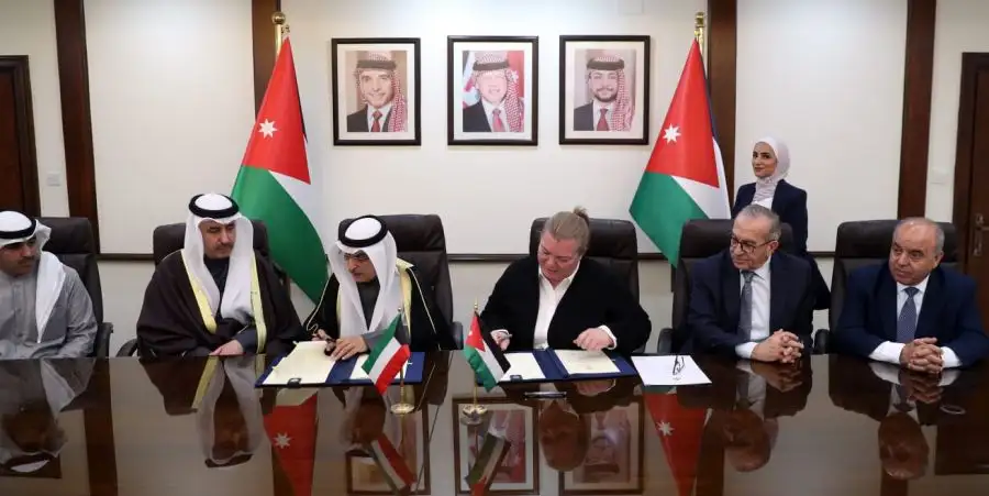 مدار الساعة,أخبار الأردن,اخبار الاردن,وزيرة التخطيط والتعاون الدولي,زينة طوقان,وزير الأشغال العامة والإسكان,ماهر أبو السمن,وزير التربية والتعليم,وزير التعليم العالي والبحث العلمي,الدكتور عزمي محافظة,عزمي محافظة,زينة طوقان,وليد شملان البحر