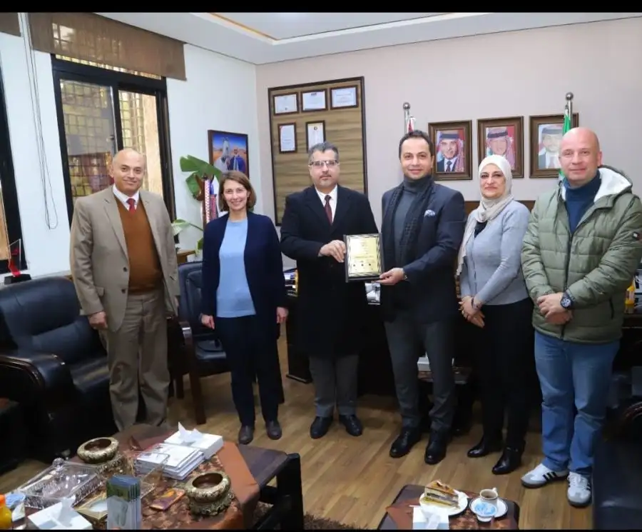 مدار الساعة,أخبار الجامعات الأردنية,جامعة البترا