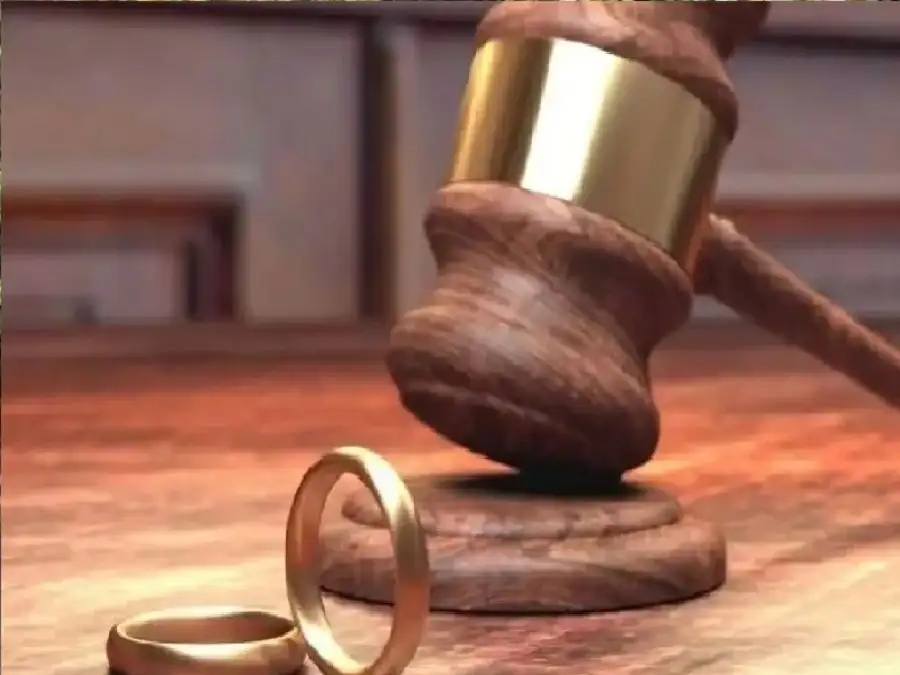 مدار الساعة,أخبار الأسرة