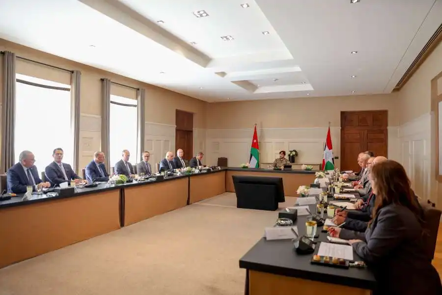مدار الساعة,أخبار الأردن,اخبار الاردن,الدكتور جعفر حسان,ولي العهد,رئيس الوزراء,قصر الحسينية,الذكاء الاصطناعي