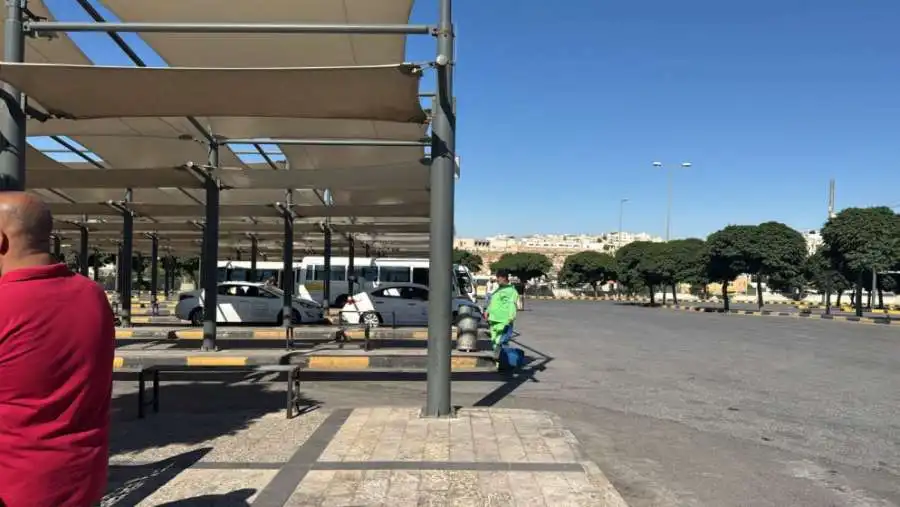 مدار الساعة,أخبار الأردن,اخبار الاردن,وزيرة النقل,وسام التهتموني,هيئة تنظيم النقل البري,وزارة النقل,أمانة عمان الكبرى