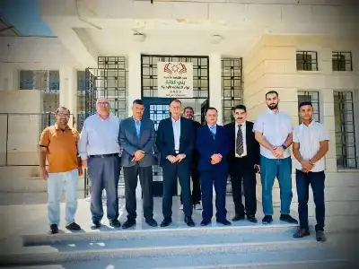 وزير الداخلية يزور متصرفية لواء بني