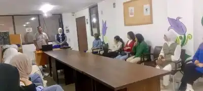 مركز شباب وشابات سوف يقيم ورشة