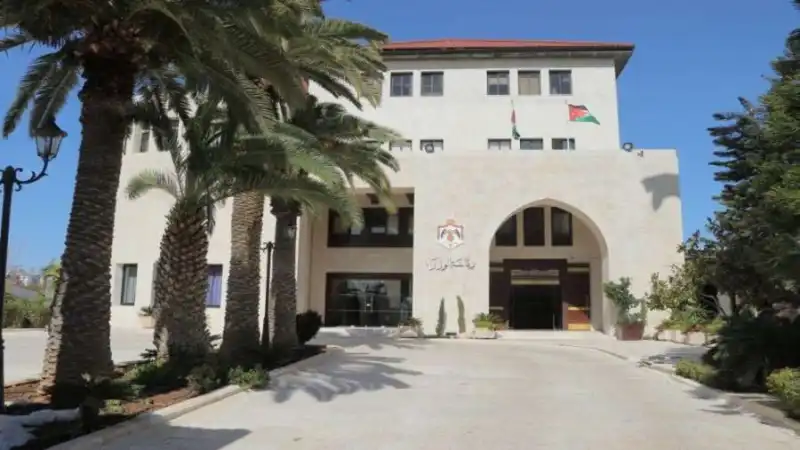 مدار الساعة,أخبار الأردن,اخبار الاردن,جعفر حسان,وزير الاستثمار,وزير الزراعة,وزير الصحة,فراس الهواري,وزيرة النقل,وسام التهتموني,وزير البيئة,لينا عناب,عبدالله نوفان العدوان,وزير الشباب,يزن الشديفات,رئيس الوزراء,مثنى الغرايبة,رئاسة الوزراء