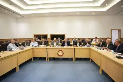 الهيئة العامة لـ صناعة عمان تقر