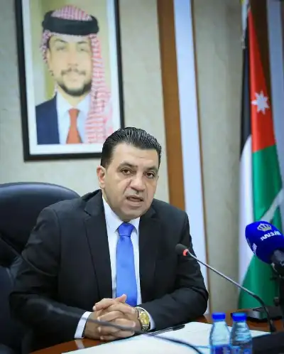 فلسطين النيابية ونقابة الصحفيين تبحثان تعزيز