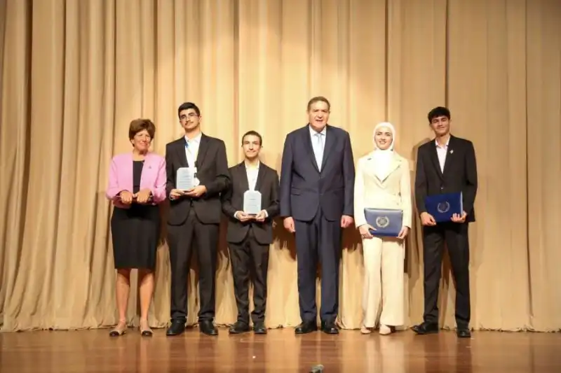 مدار الساعة,مناسبات أردنية,الملك عبدالله الثاني,وزارة التربية والتعليم