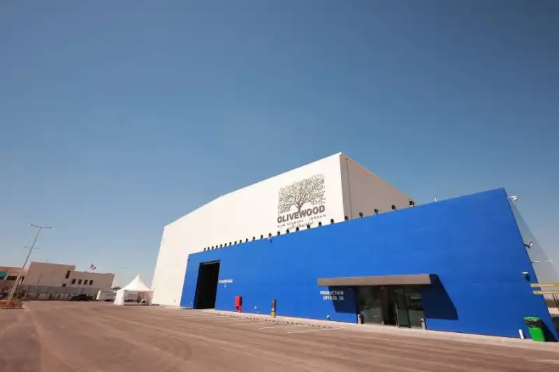 مدار الساعة,أخبار خفيفة ومنوعة,وزير السياحة والآثار,الدكتور عبدالرزاق عربيات,عبدالرزاق عربيات,الملكية الأردنية,هيئة تنشيط السياحة