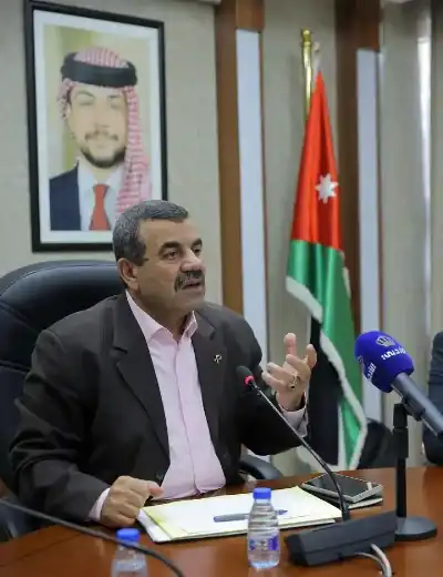 العماوي: استرداد مشاريع قوانين دستورية تستلزم