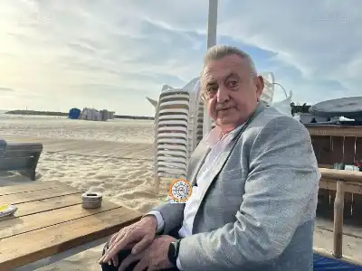 آل عديلي ينعون فقيدهم محمد بديع