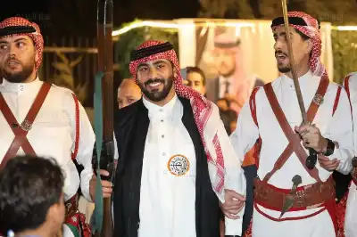 التعمري والعبابيد وفرقة معان يشعلون حفل