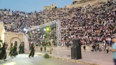 صيف الأردن في المدرج الروماني: الفن