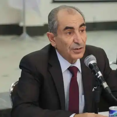 الدكتور البركات رئيسا للجنة الطاقة النقابية