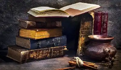 حكم إضافة رسوم للتأمين على القرض