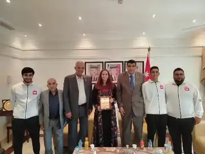 هكذا استقبلتهم سفيرة الأردن في سلطنة