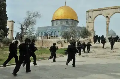 القدس وسياسات العزل: بين فرض الطقوس