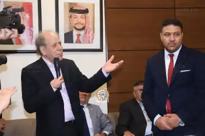 آل العنبوسي وآل أبو رمان.. نسايب