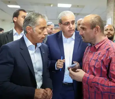 جعفر حسان يتفقد مستشفى الزرقاء.. إضافة