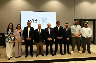 مذكرة تفاهم بين عمّان الأهلية وكيا