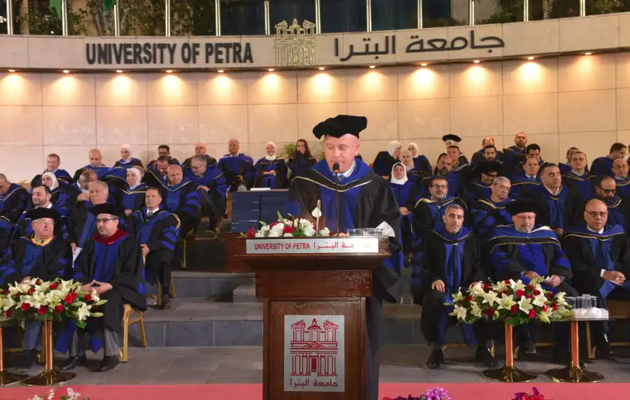 مدار الساعة,أخبار الجامعات الأردنية,ولي العهد,الحسين بن عبدالله الثاني,جامعة البترا,الذكاء الاصطناعي