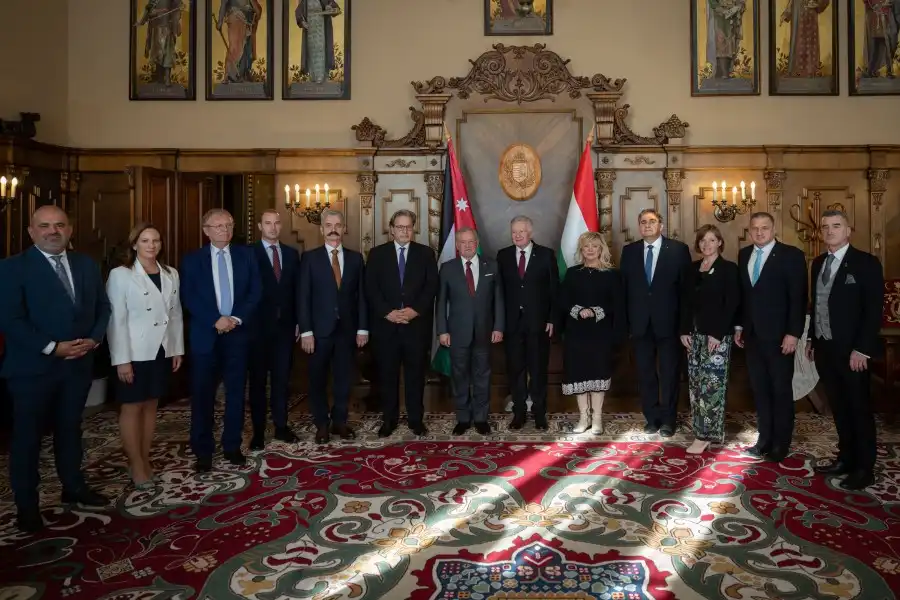 مدار الساعة,أخبار الأردن,اخبار الاردن,نائب رئيس الوزراء,وزير الخارجية وشؤون المغتربين,رئيس الوزراء,أيمن الصفدي,الأمير غازي بن محمد