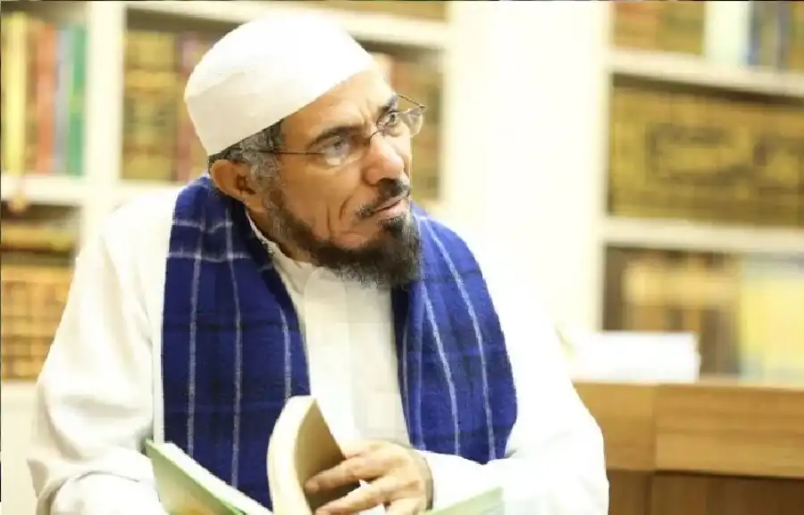 مدار الساعة,شؤون دينية