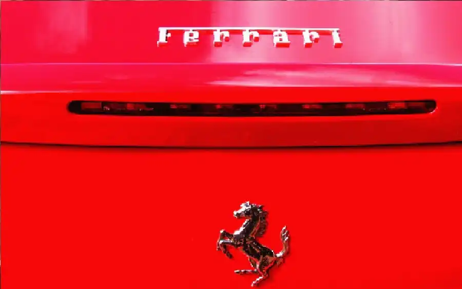 مدار الساعة,أخبار خفيفة ومنوعة