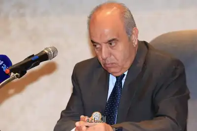 عزمي محافظة ينتقد الهوس بالمؤشرات العالمية