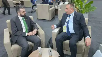 وزير البيئة يعقد لقاءات على هامش