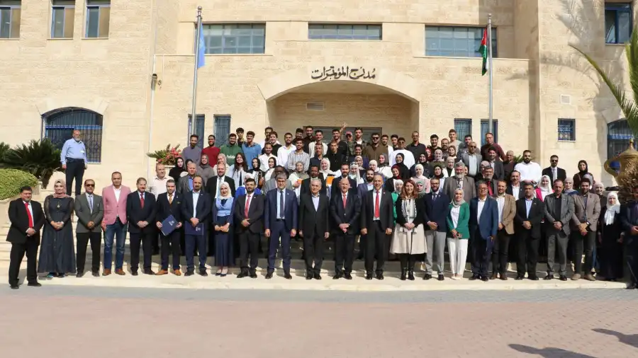 مدار الساعة,أخبار الجامعات الأردنية,وزير الصحة,الملك عبدالله الثاني,وزارة الصحة,جامعة الزرقاء