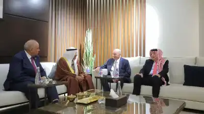 رئيس مجلس الشورى البحريني في عمّان..