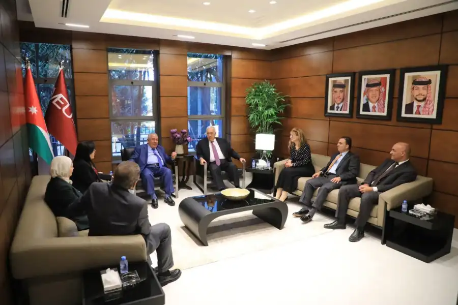 مدار الساعة,أخبار الجامعات الأردنية,وزيرة العمل,رئيس الوزراء,مجلس النواب,جامعة الشرق الأوسط