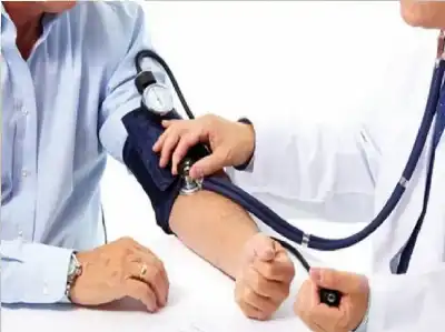 إفراط طبي مقابل مال: ما حكم