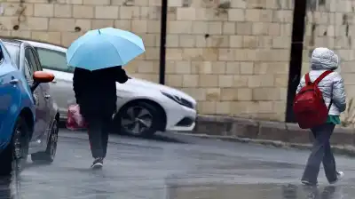 تأخير دوام طلبة المدارس بقصبة الطفيلة